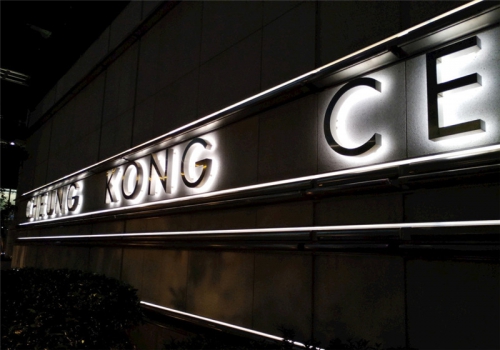 高炮廣告牌制作規格及特點